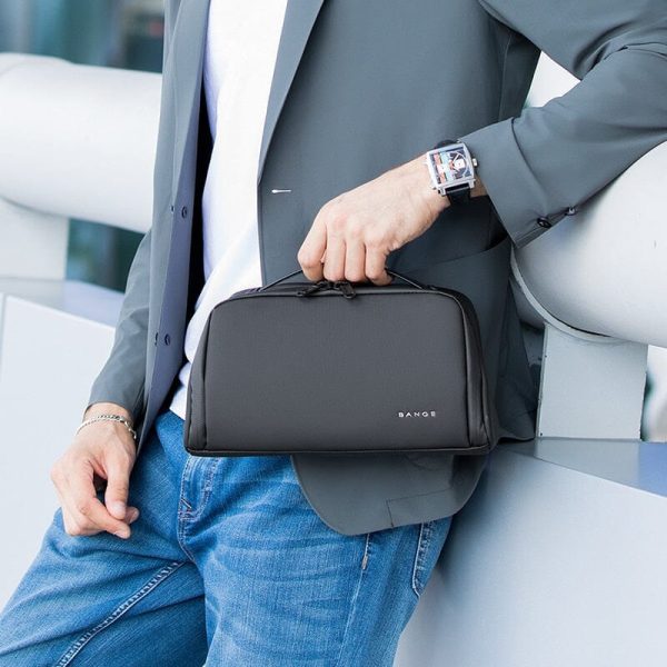 Trousse en gros plan